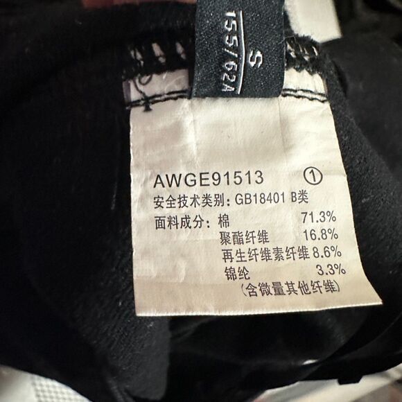 Peacebird Black Denim Skirt Asymmetrical Hem Broken Heart Print Y2K Grunge Small - Picture 8 of 8